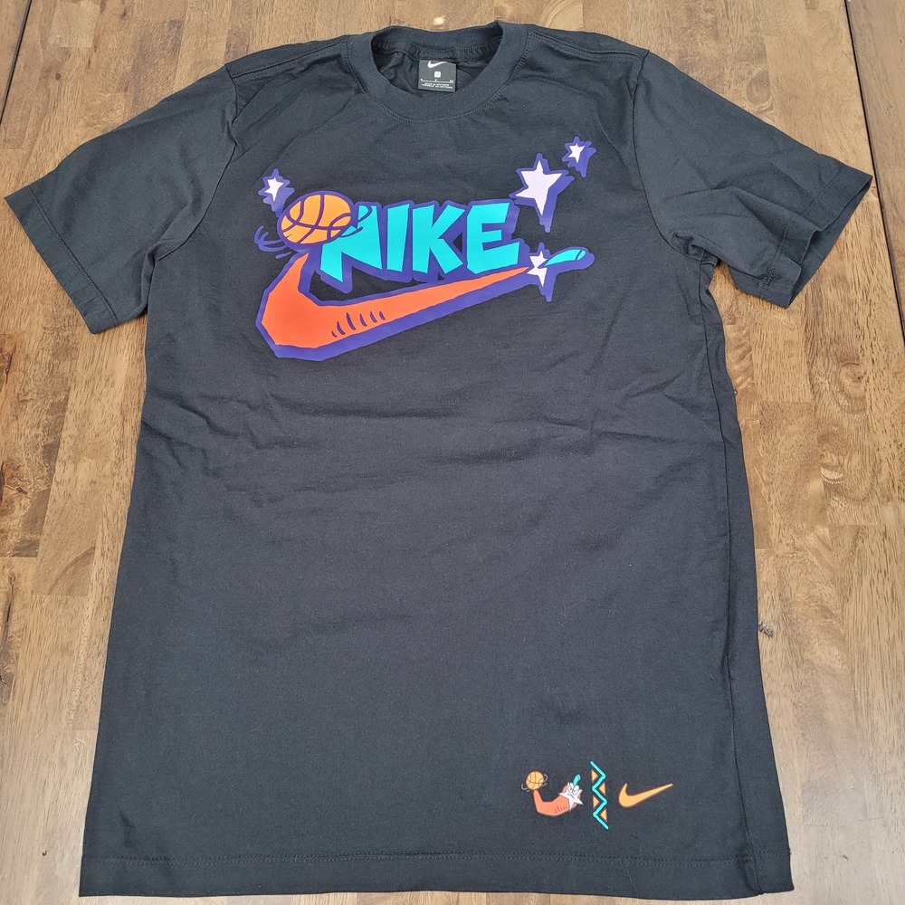 Nike DNA City Exploration Series Basketball T-Shirt Black Graphic Men's Small